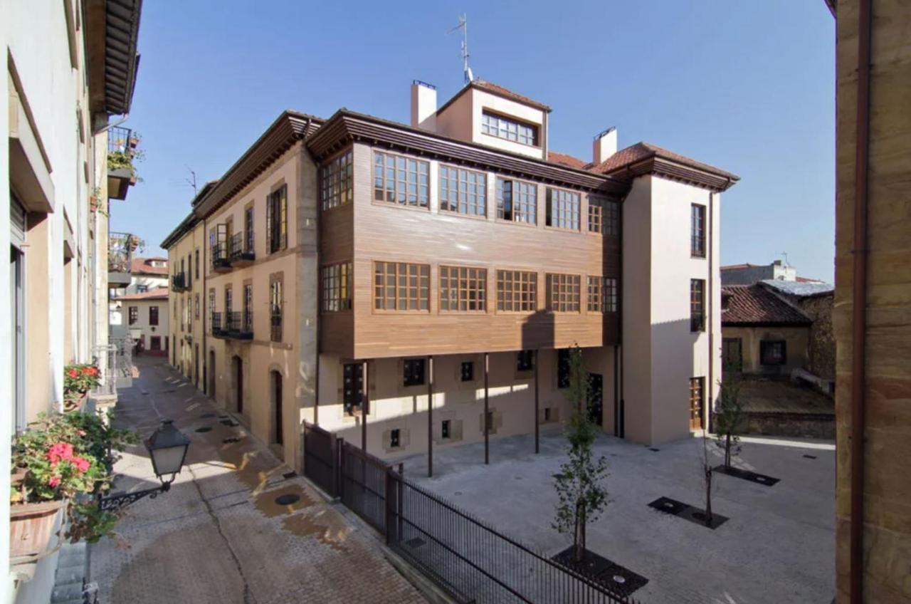 Loft-Atelier En Oviedo Lägenhet Exteriör bild